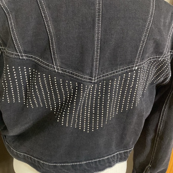 Nasty gal take control of the stitch-Uation diamanté denim cropped jacket size 6 - Picture 7 of 11